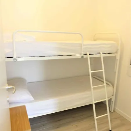 Apartment In 38369