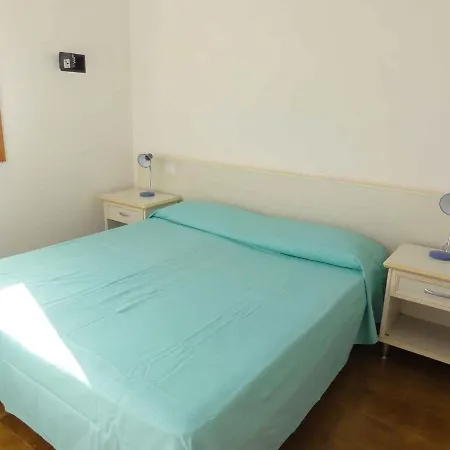 Apartman In 38369 *