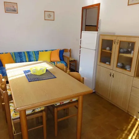 Appartement In 38369 *